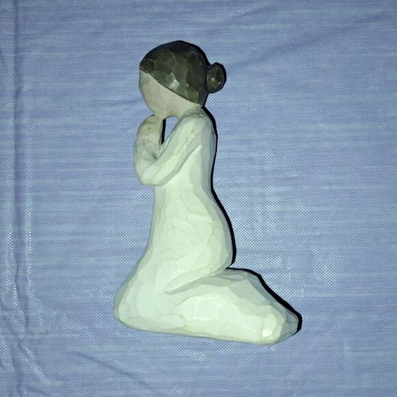 Willow Tree Angel of Prayer Figurine (No Wings) - Picture 4 of 5